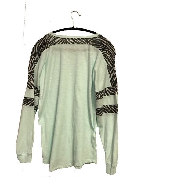 Pink Victoria's Secret Zebra Crewneck Long Sleeve Mint Green - Picture 7 of 14